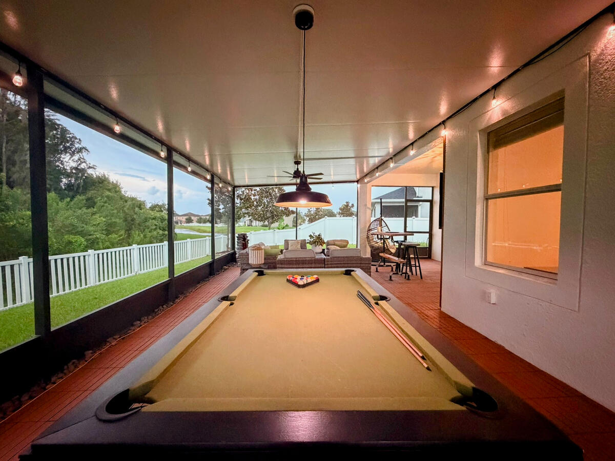 Over 600 Sq Ft screened lanai. Private and serene Over 600 Sq Ft screened lanai. Private and serene